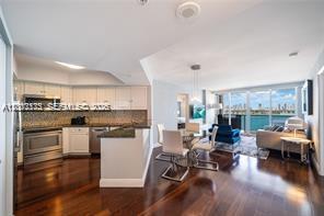 1900 Sunset Harbour Dr 1012