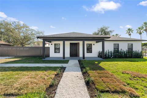 2158 NW 69th St Miami FL 33147