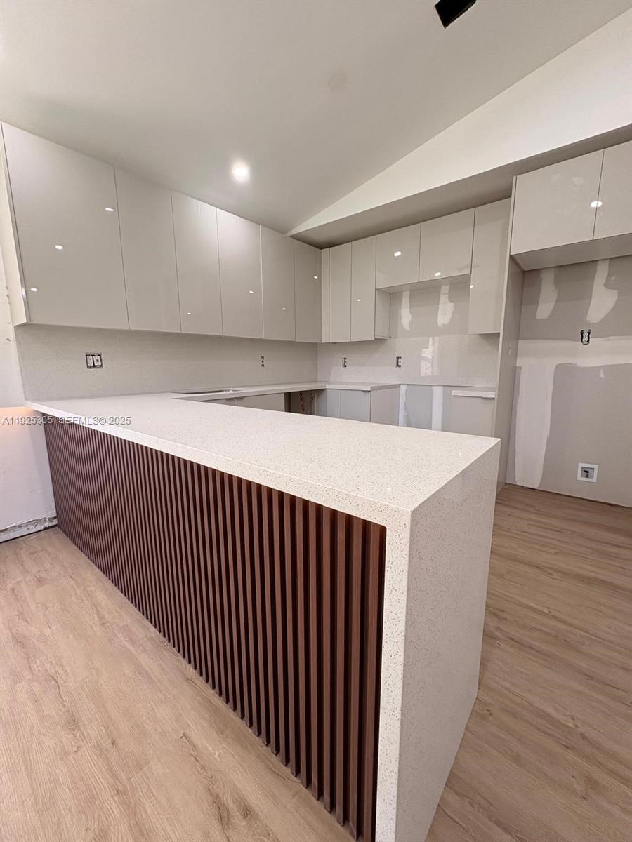 LEONARD C FREEMAN SUBDIVI - Residential