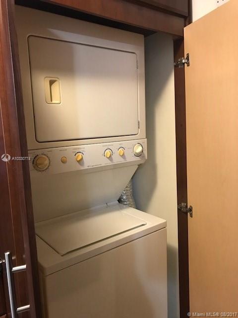 LAGO GRANDE FIVE-B CONDO - Residential Lease