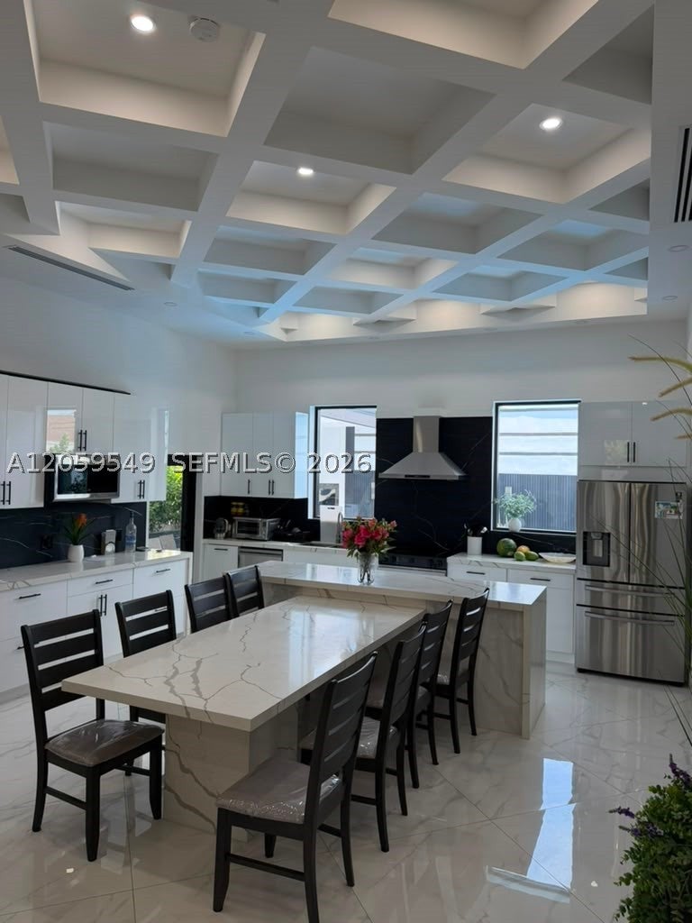 224 SW 12th St