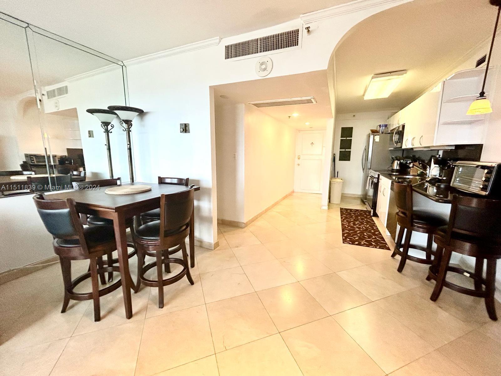 100 Lincoln Rd 1034