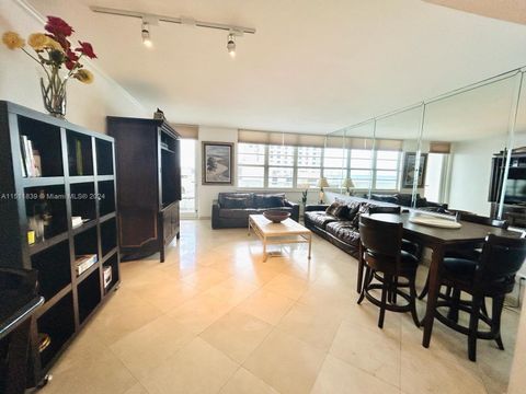 100 Lincoln Rd 1034 Miami Beach FL 33139