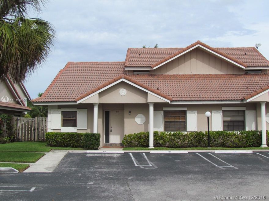 Beautiful 3 bed / 2.5 bath updated corner townhome. Two bedrooms on first floor, Master bedroom upstairs . Large fenced backyard with a water view . Kitchen and bathrooms are updated. Wood floors throughout.  freshly painted. Volume ceilings. Washer/Dryer in unit. Well maintained community with a private gated pool.