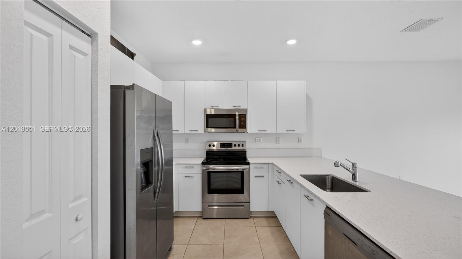 WESTVIEW GARDENS APARTMEN - Residential