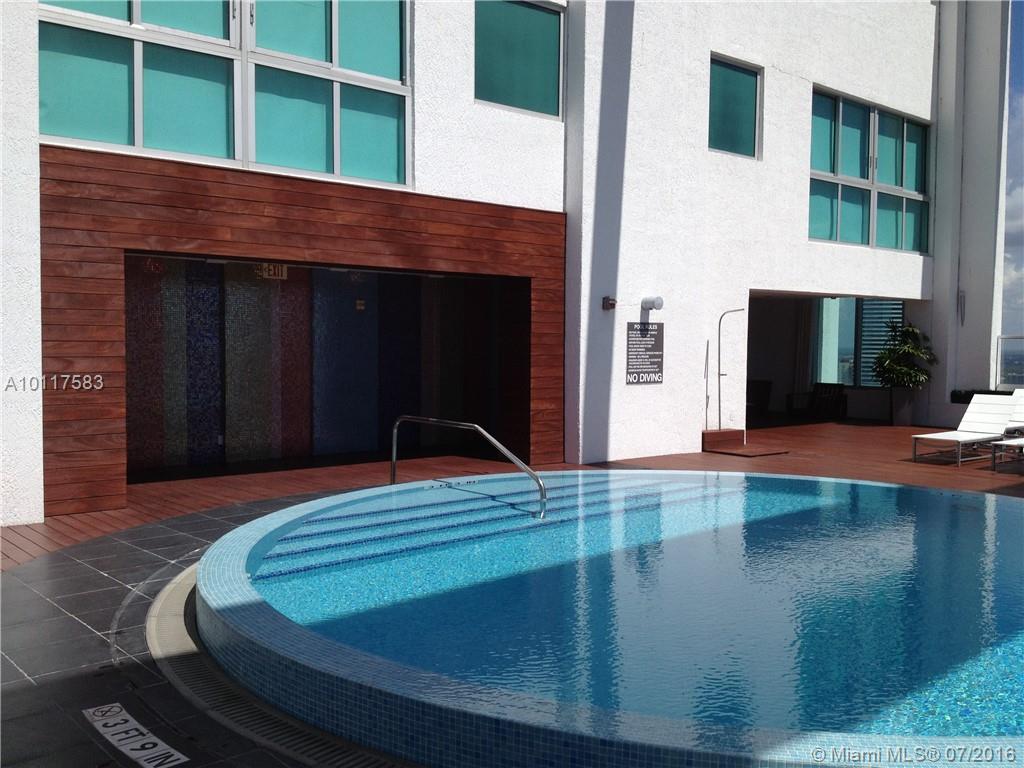 500 Brickell West Condo - Residential Lease