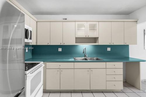 MILLER GARDENS CONDO - Residential