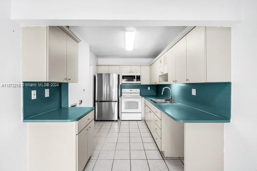 MILLER GARDENS CONDO - Residential