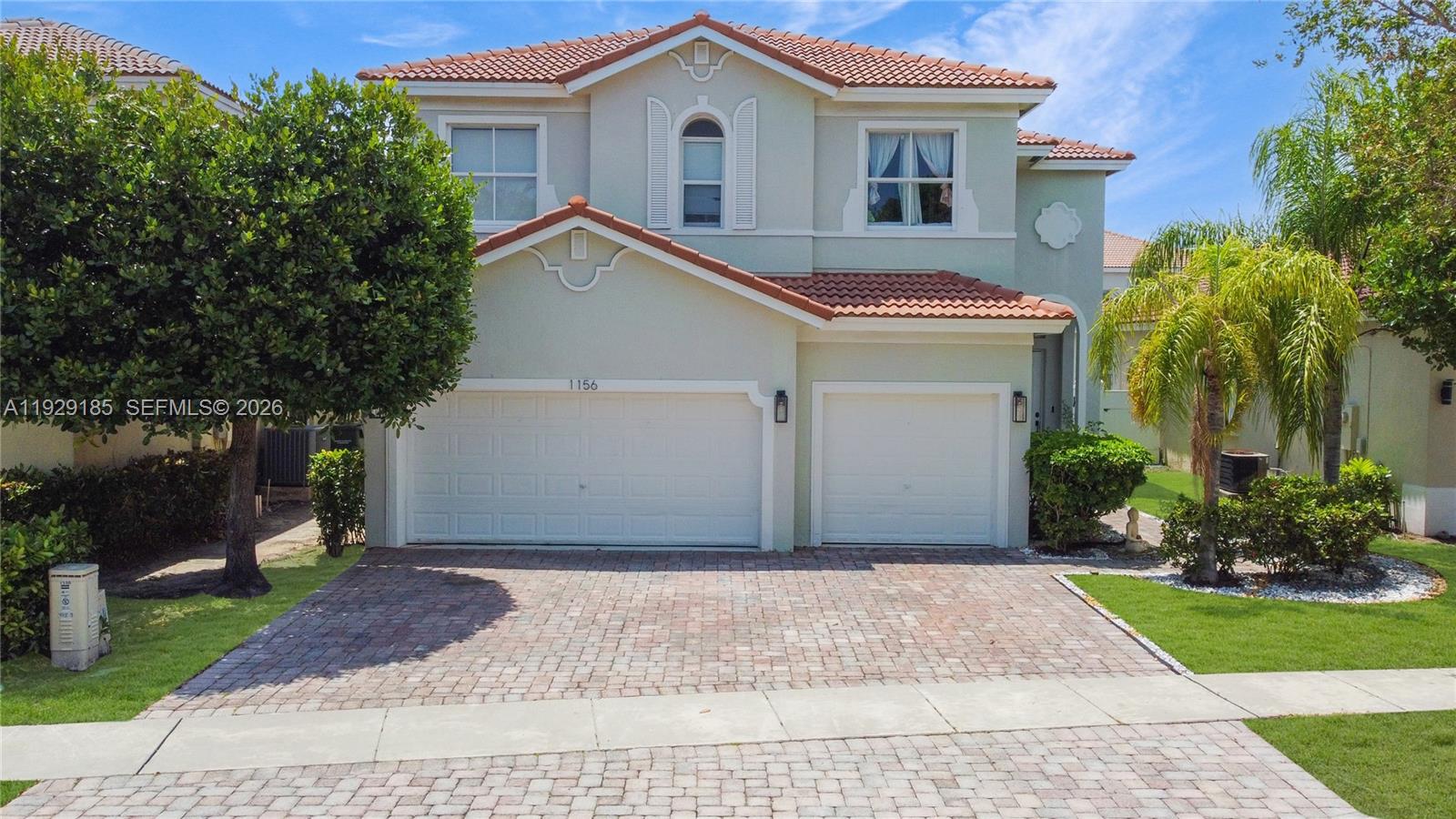 PORTOFINO OAKS - Residential