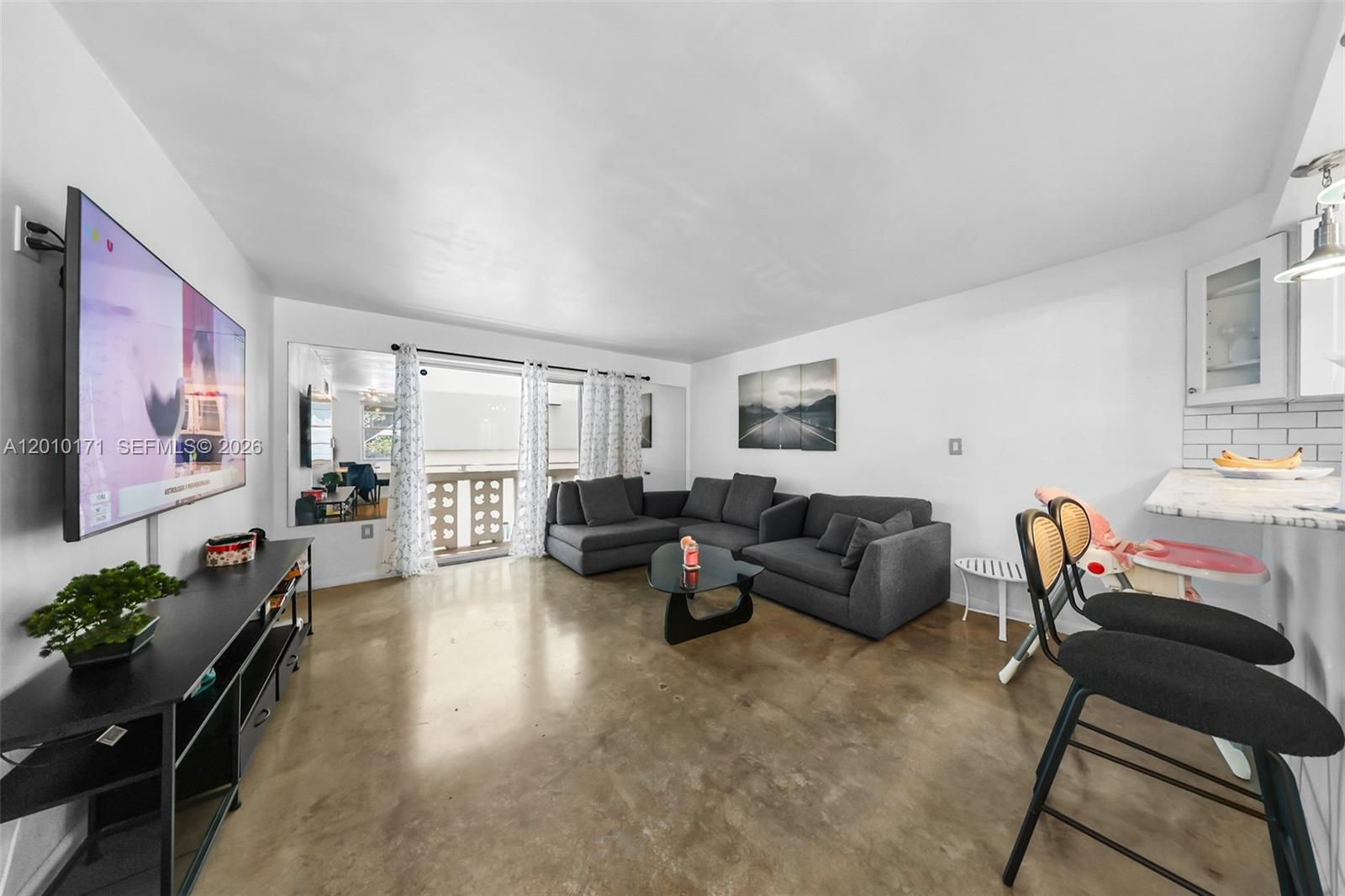 JEFFERSONIAN CONDO - Residential