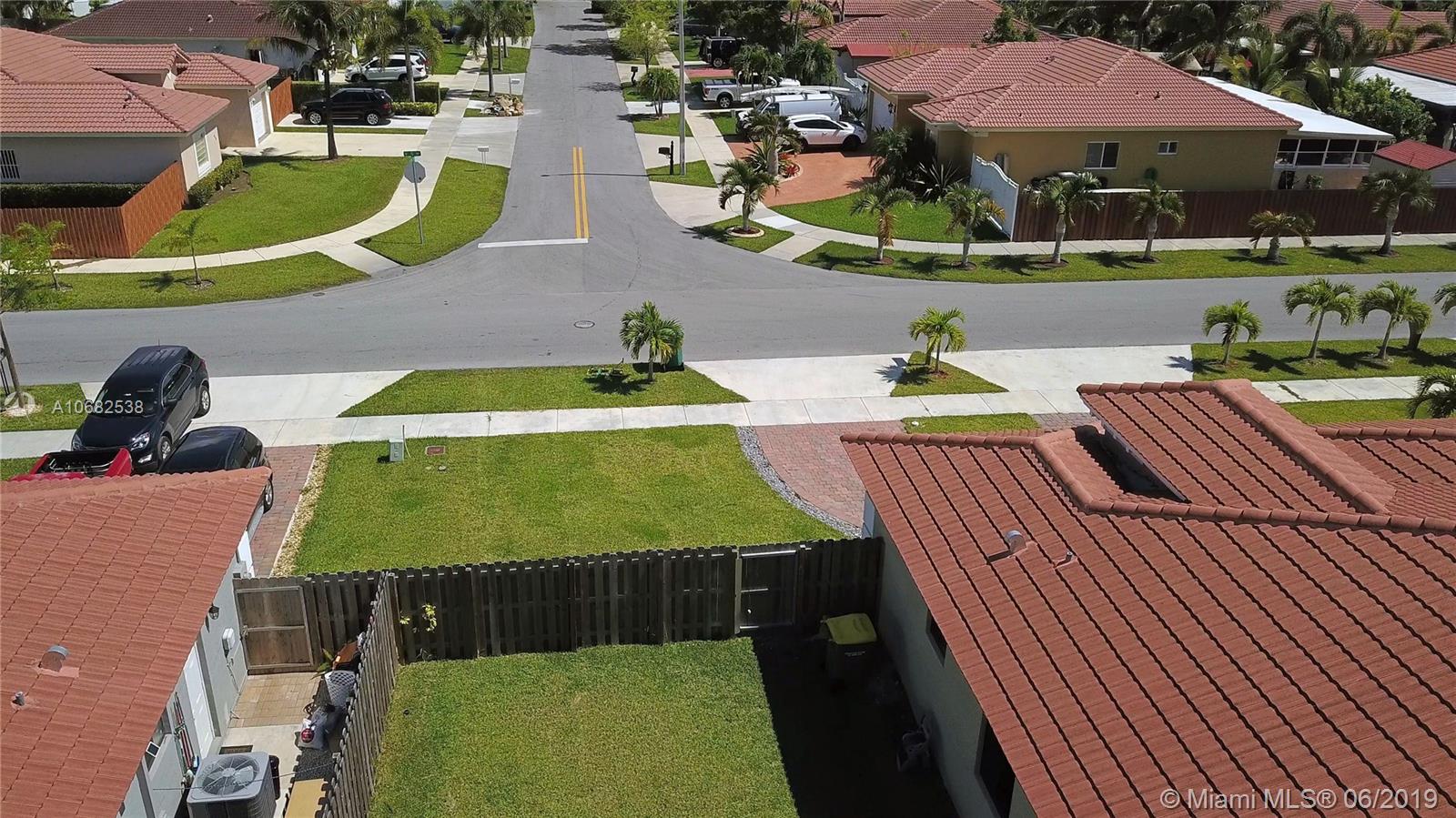 TENNESSEE ESTATES - Residential