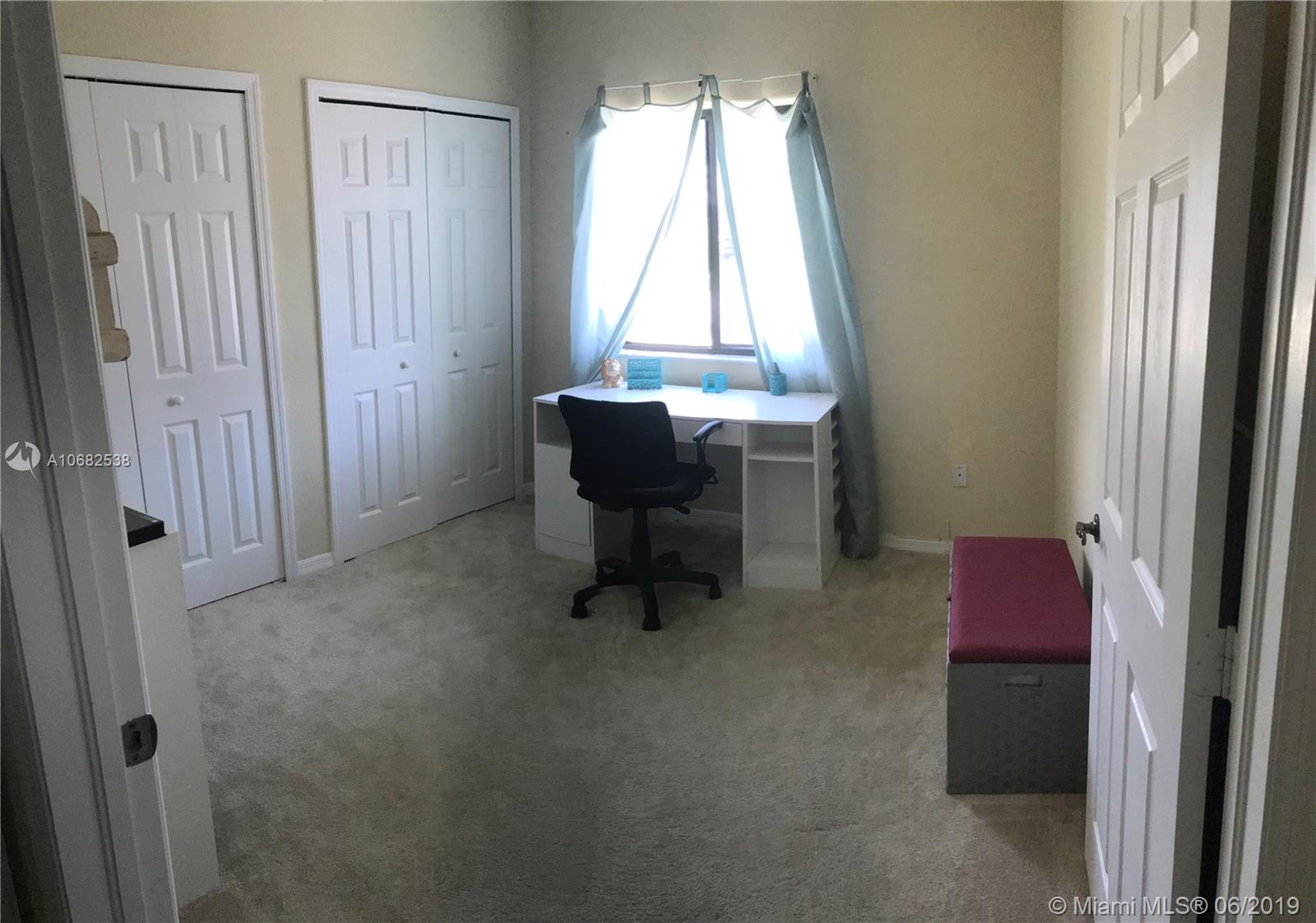 TENNESSEE ESTATES - Residential