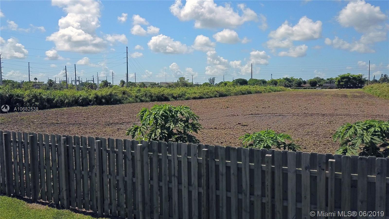 TENNESSEE ESTATES - Residential