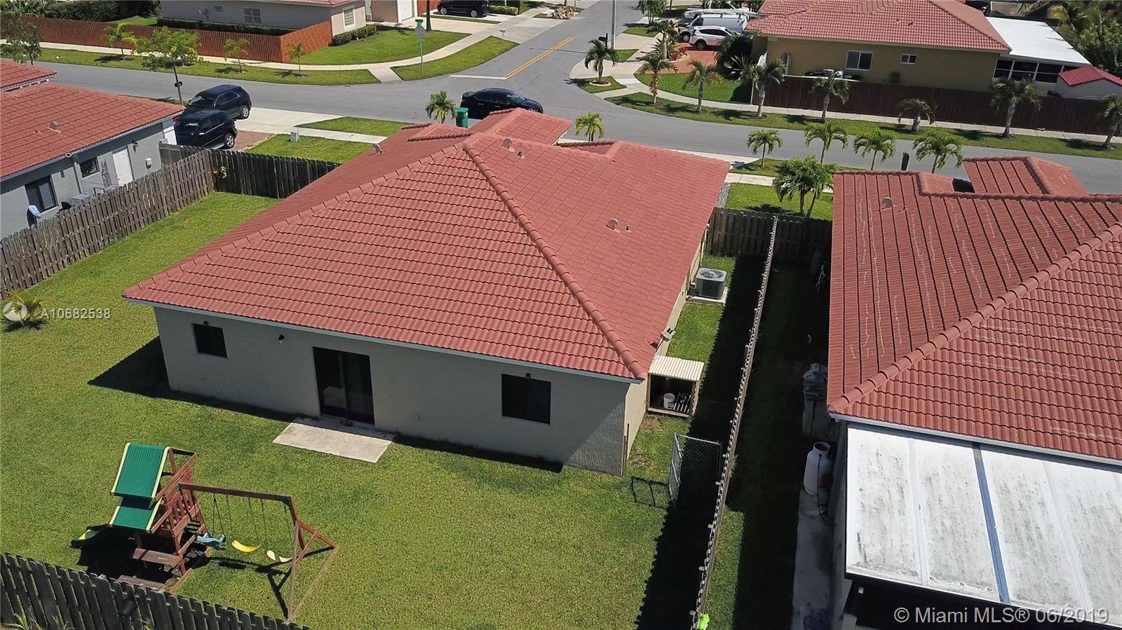 TENNESSEE ESTATES - Residential