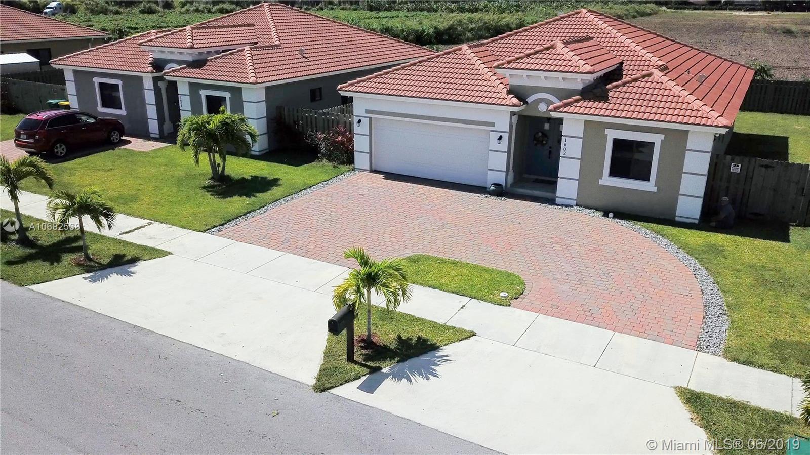 TENNESSEE ESTATES - Residential