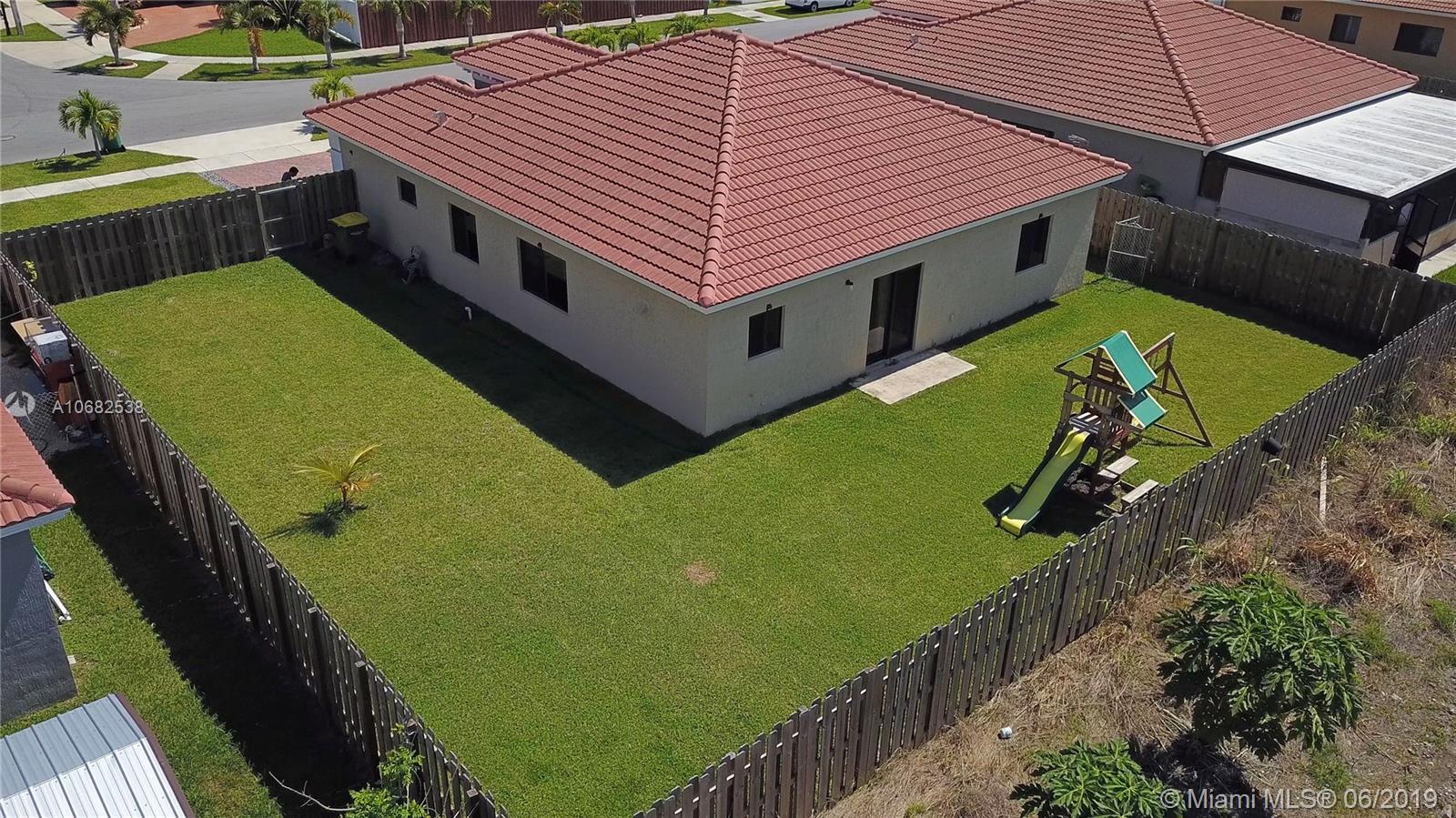 TENNESSEE ESTATES - Residential