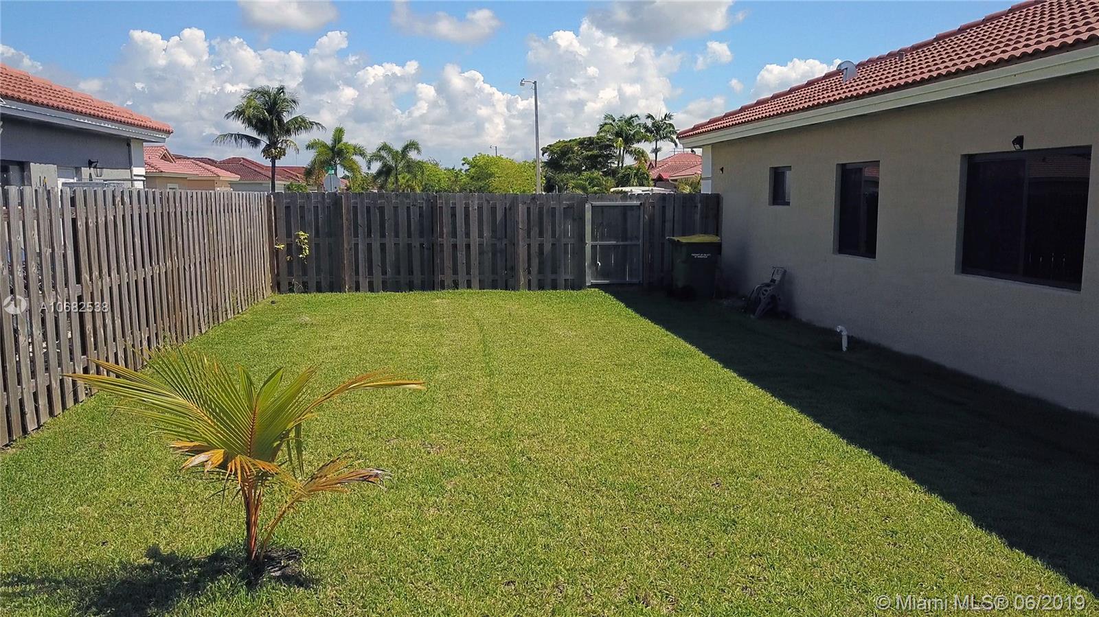 TENNESSEE ESTATES - Residential