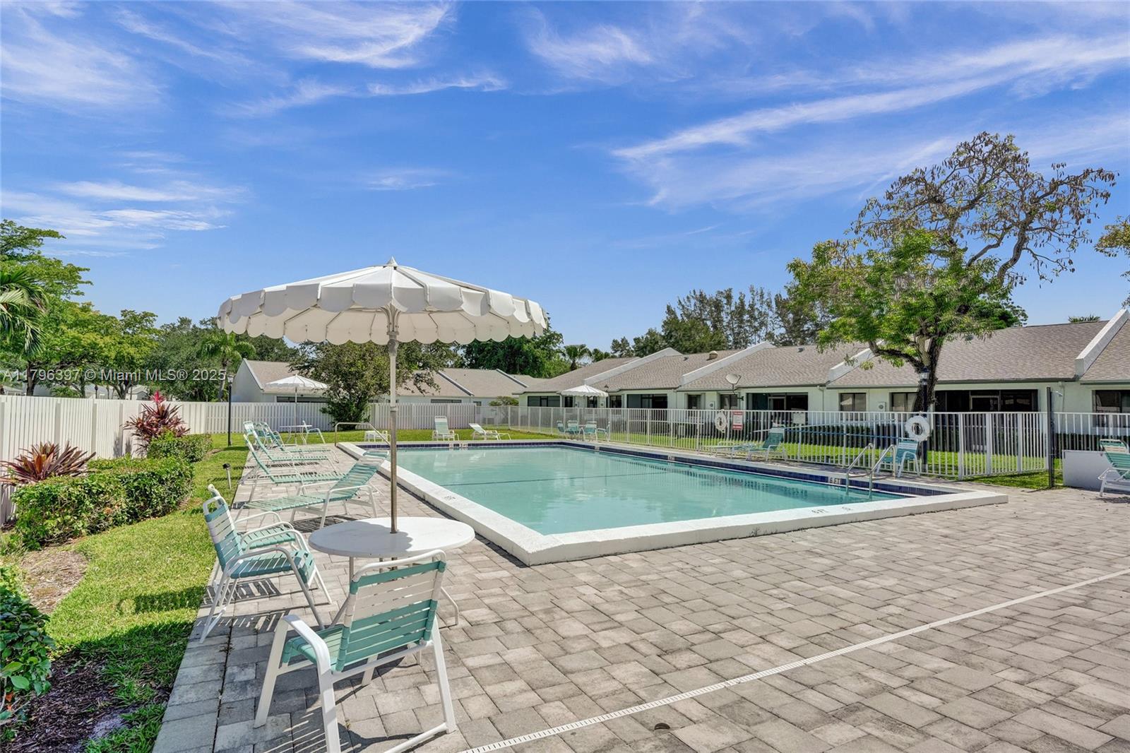 FAIRWAY VILLAS AT ROYAL P - Residential Lease