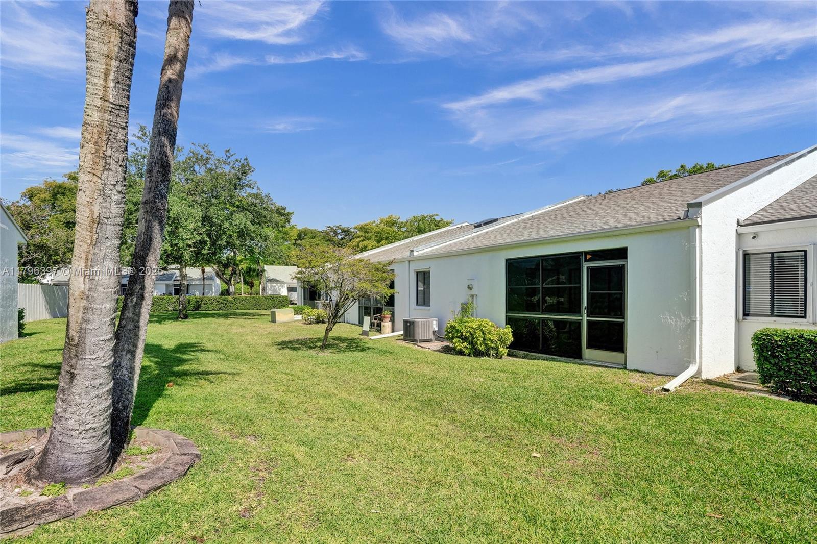 FAIRWAY VILLAS AT ROYAL P - Residential Lease