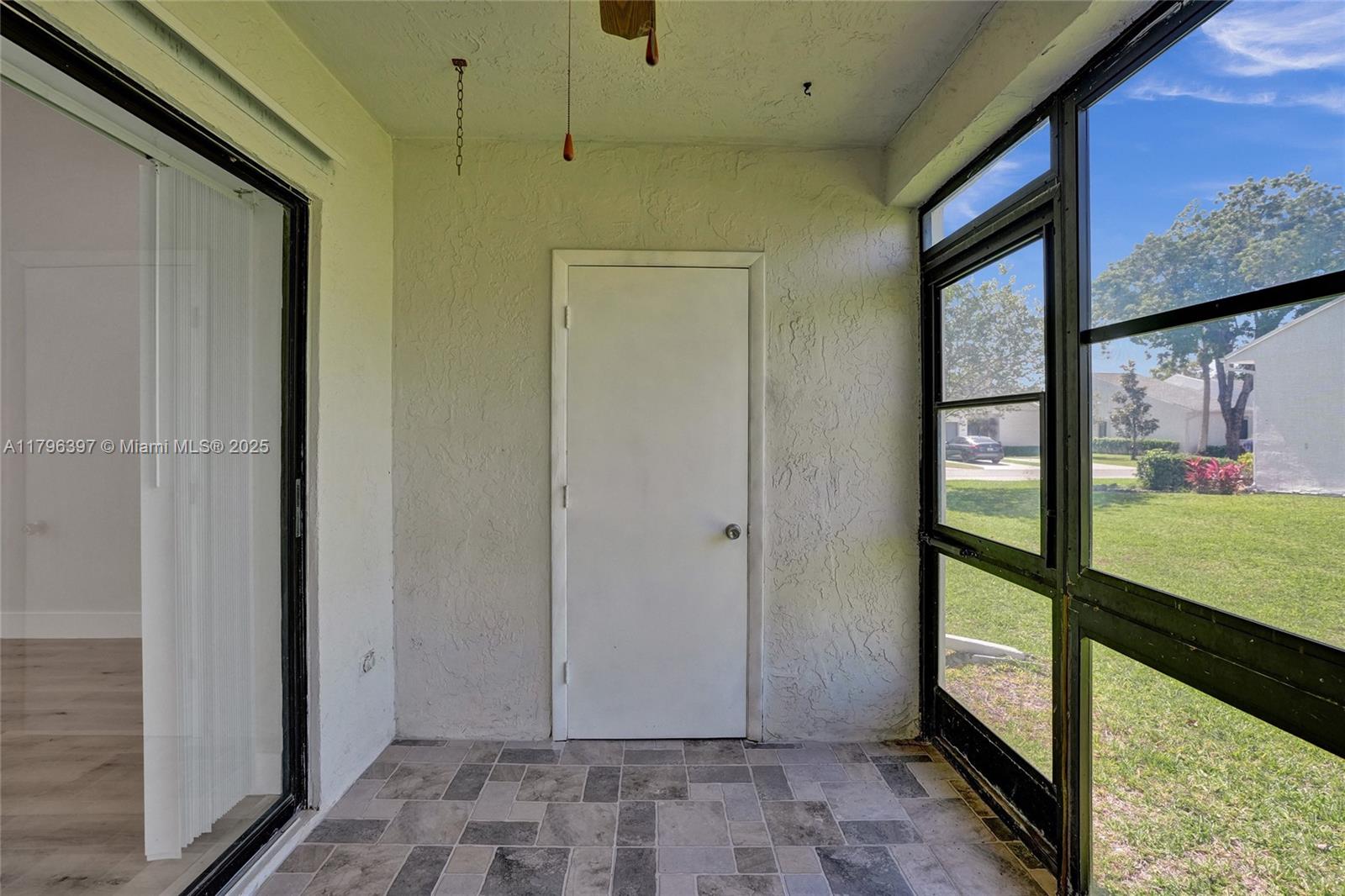 FAIRWAY VILLAS AT ROYAL P - Residential Lease