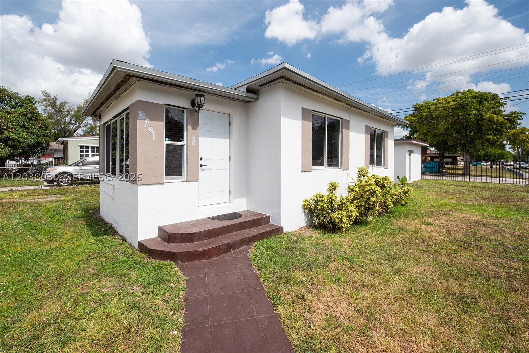 2501 NW 55th Ter, Miami FL 33142