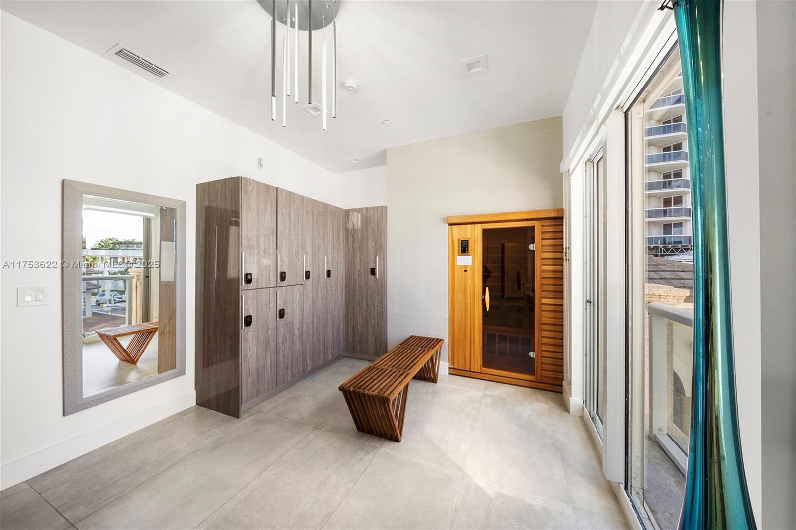 GREEN DIAMOND CONDO - Residential