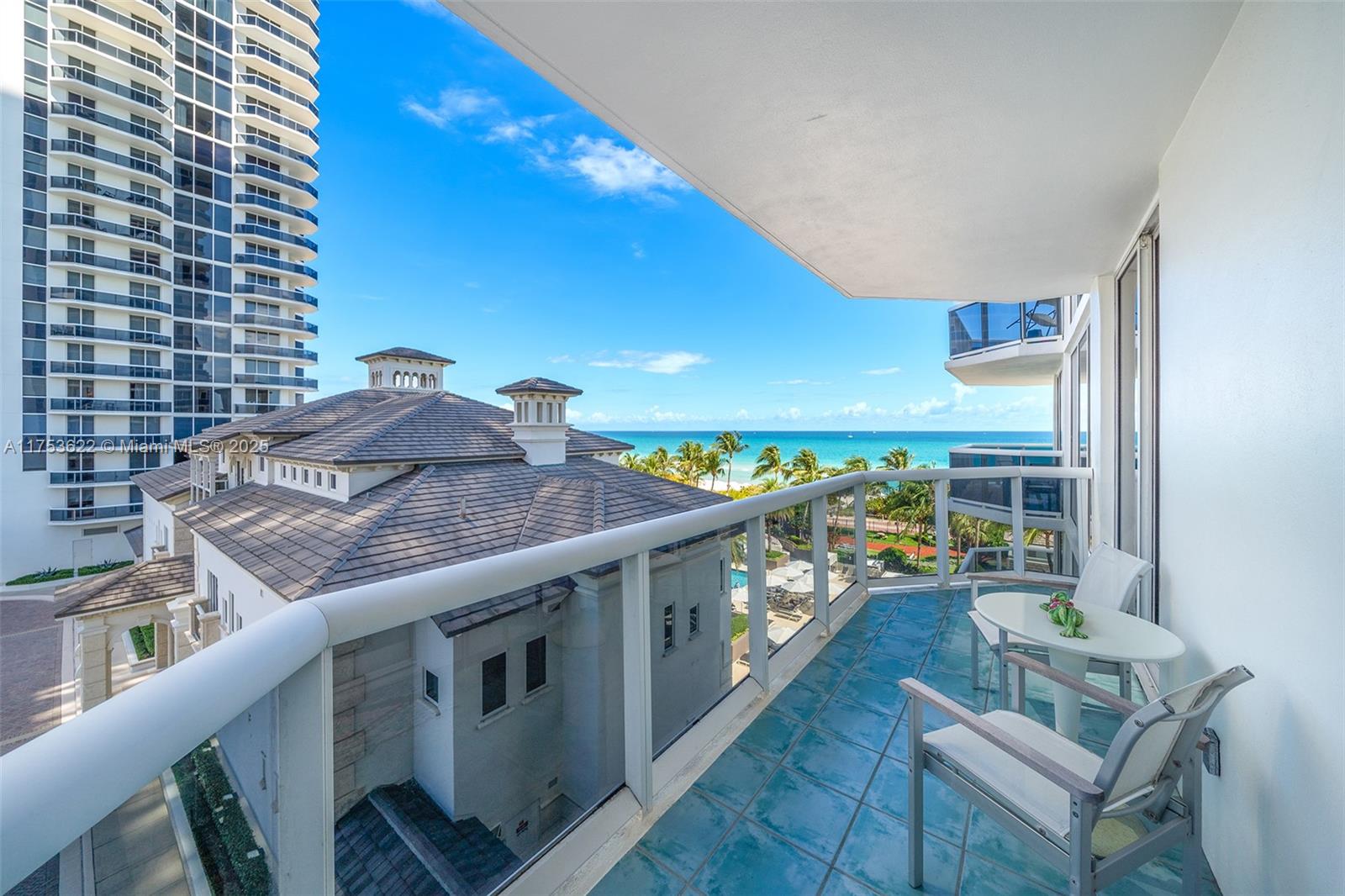GREEN DIAMOND CONDO - Residential