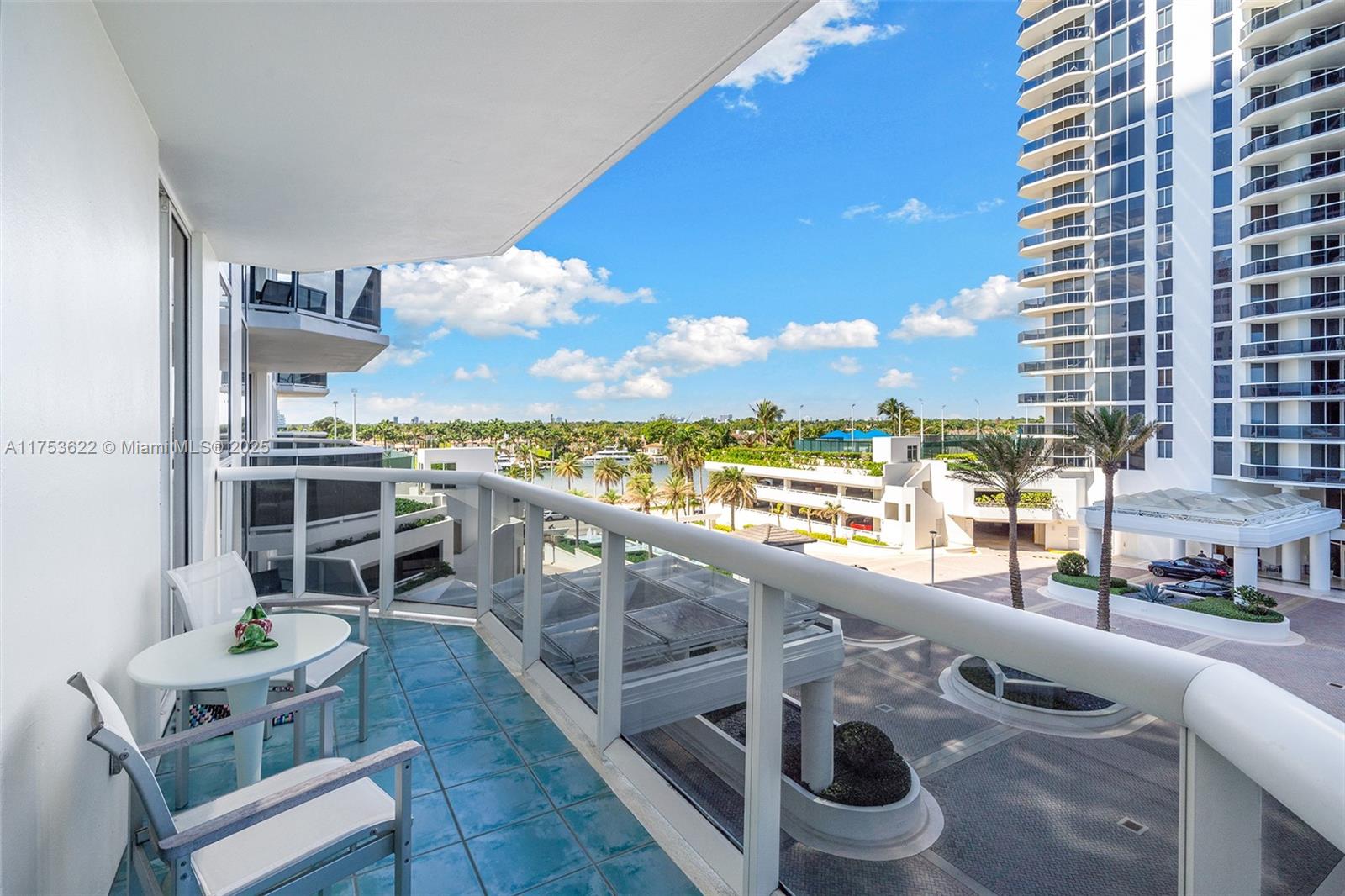 GREEN DIAMOND CONDO - Residential