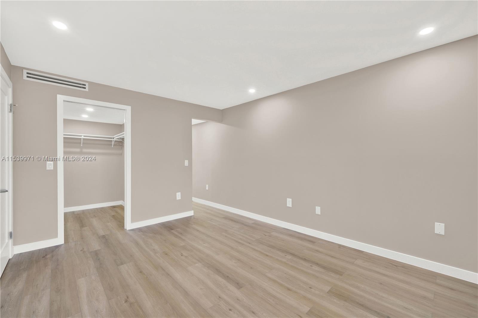 KENDALL ACRES WEST CONDO - Residential Lease