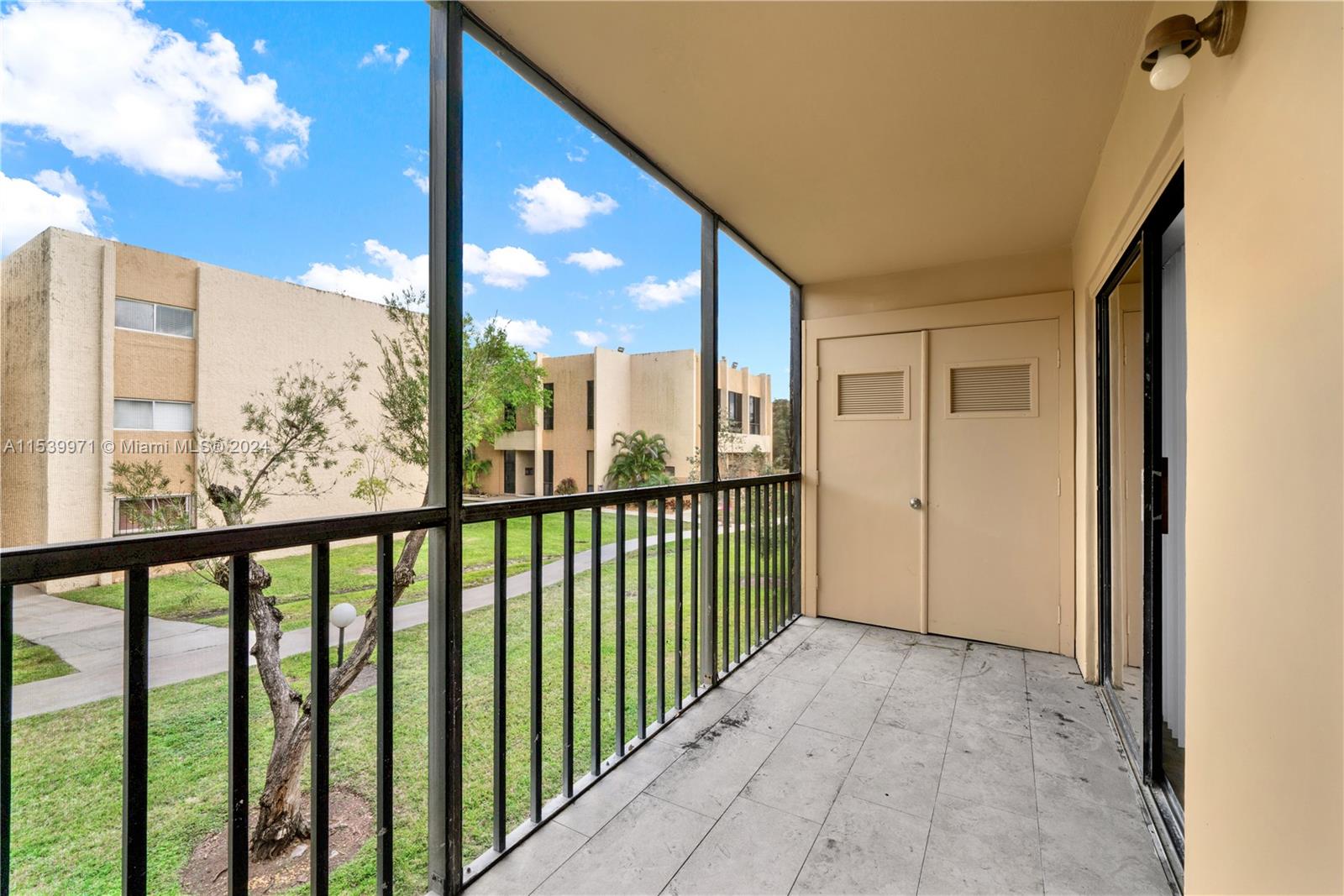 KENDALL ACRES WEST CONDO - Residential Lease