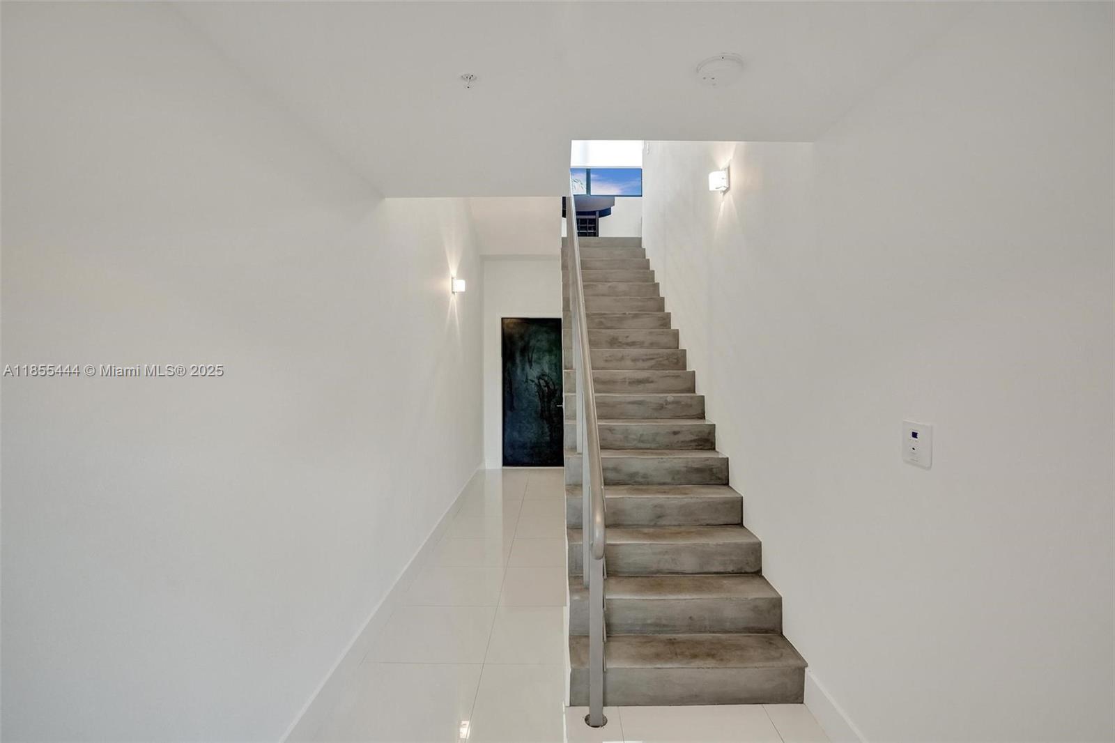 KOI PLAT - Residential Lease