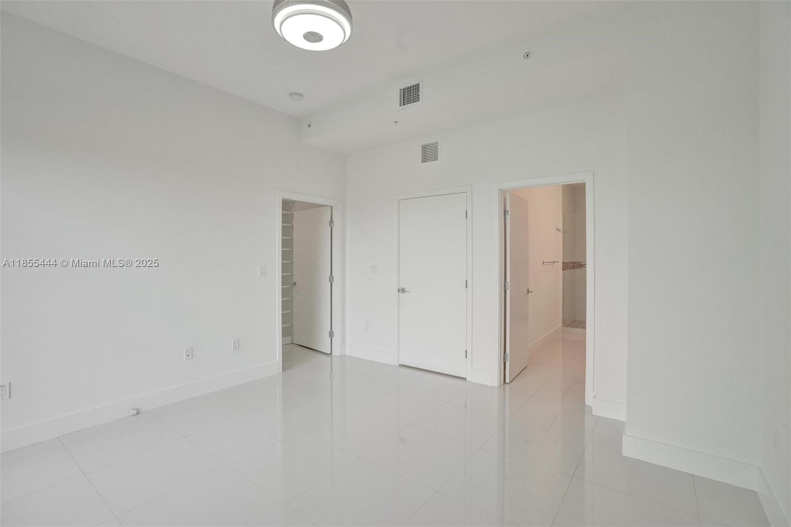 KOI PLAT - Residential Lease