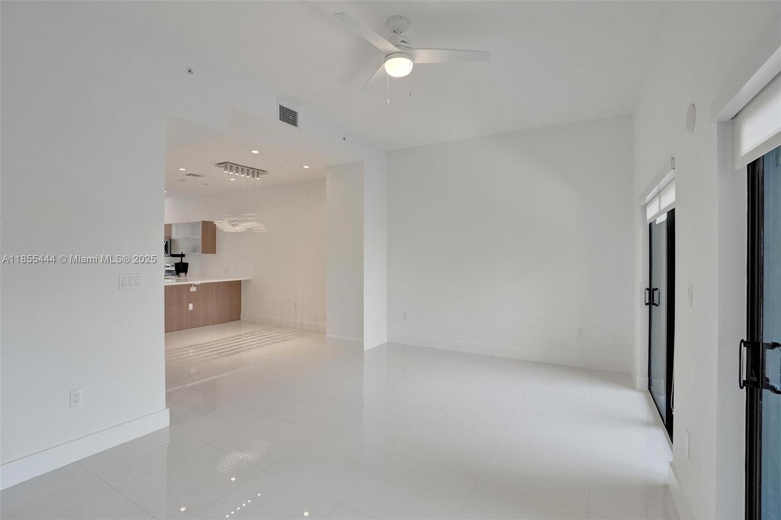 KOI PLAT - Residential Lease