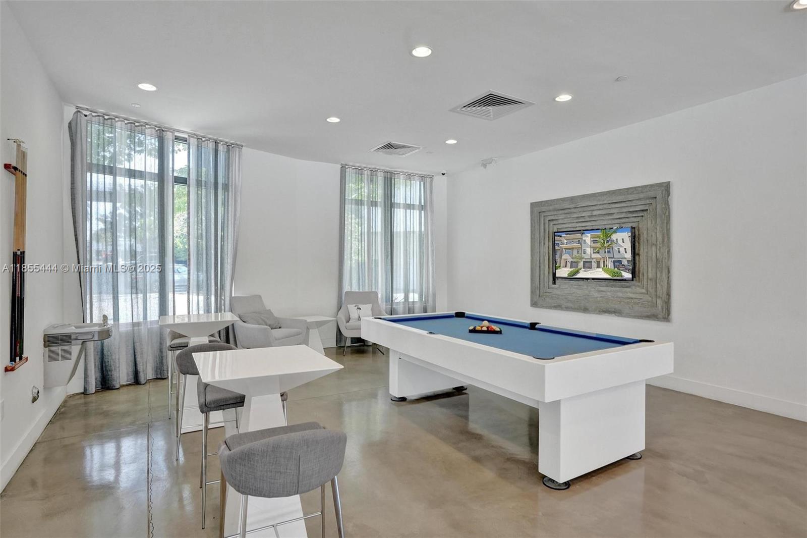 KOI PLAT - Residential Lease