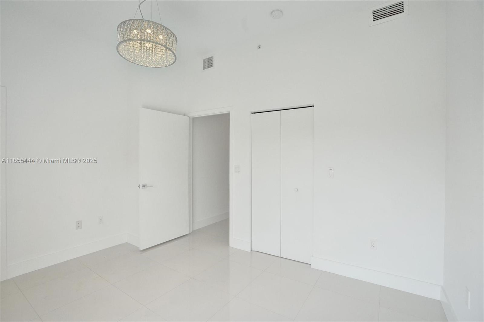 KOI PLAT - Residential Lease