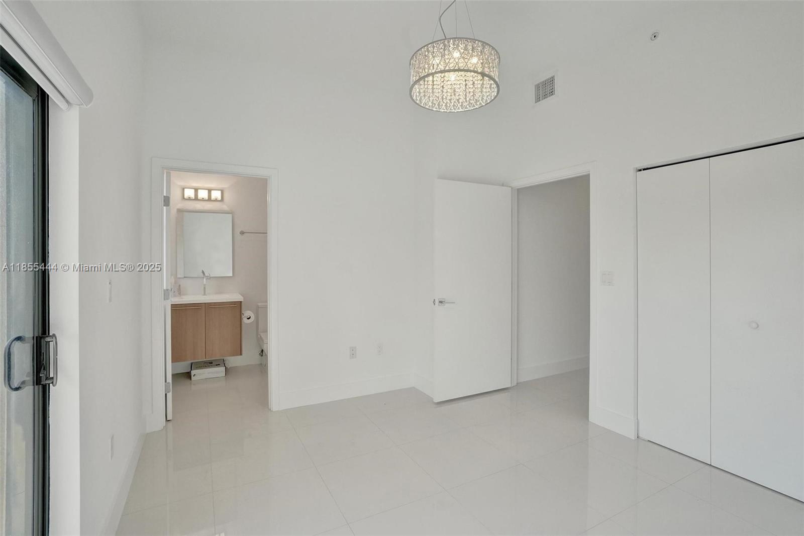 KOI PLAT - Residential Lease