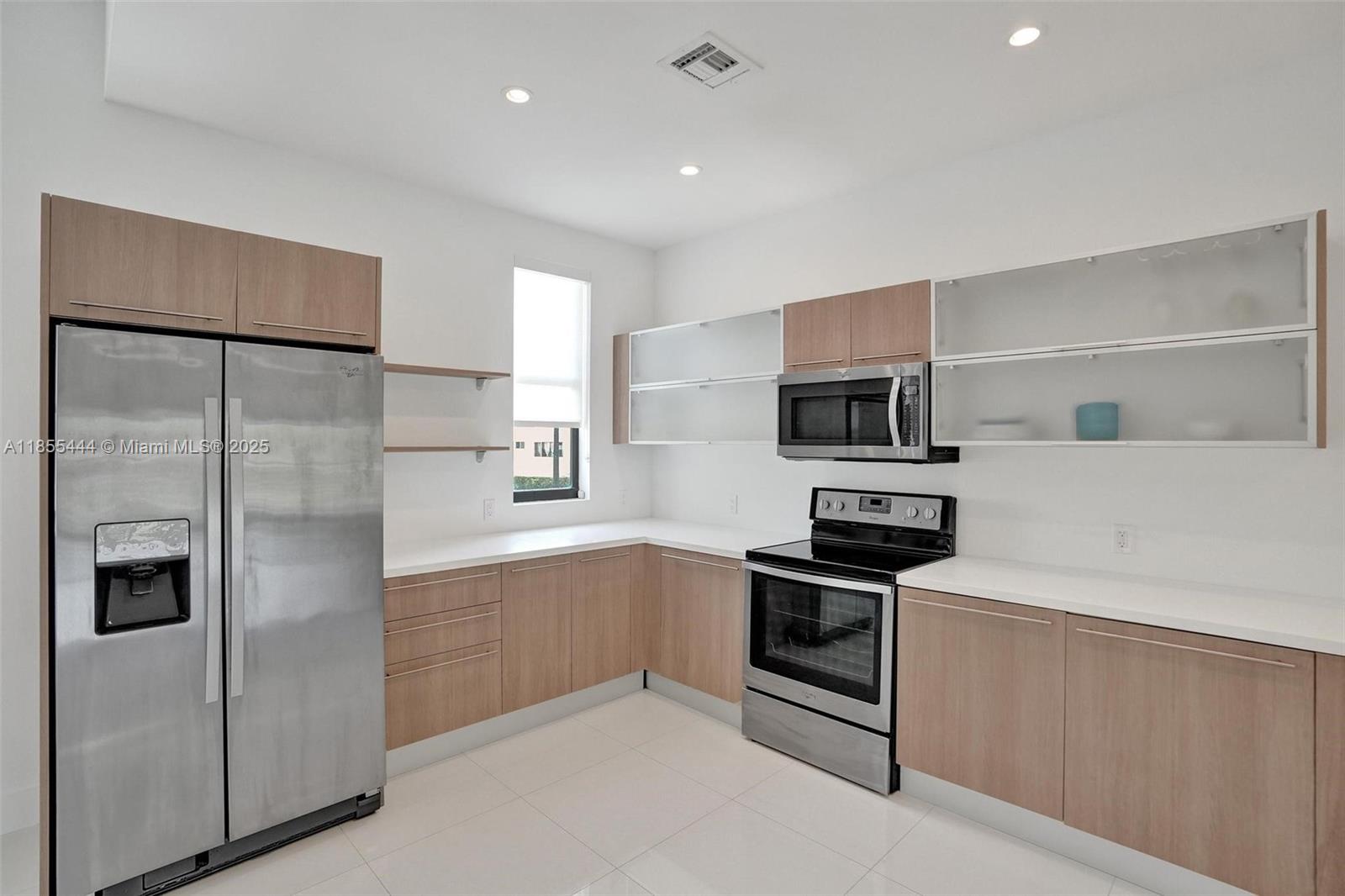 KOI PLAT - Residential Lease