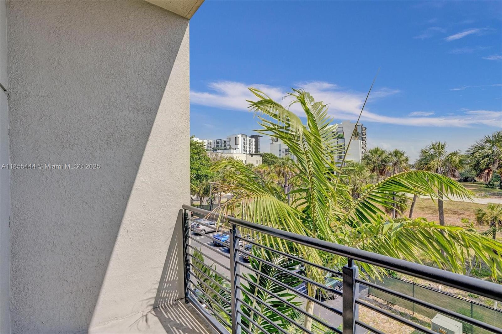 KOI PLAT - Residential Lease