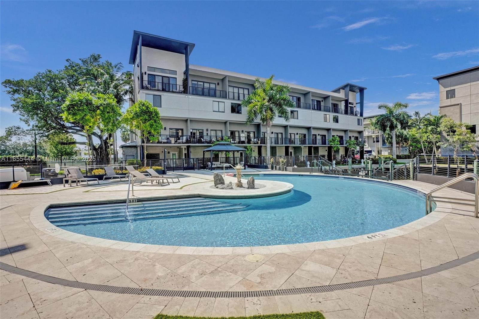 KOI PLAT - Residential Lease