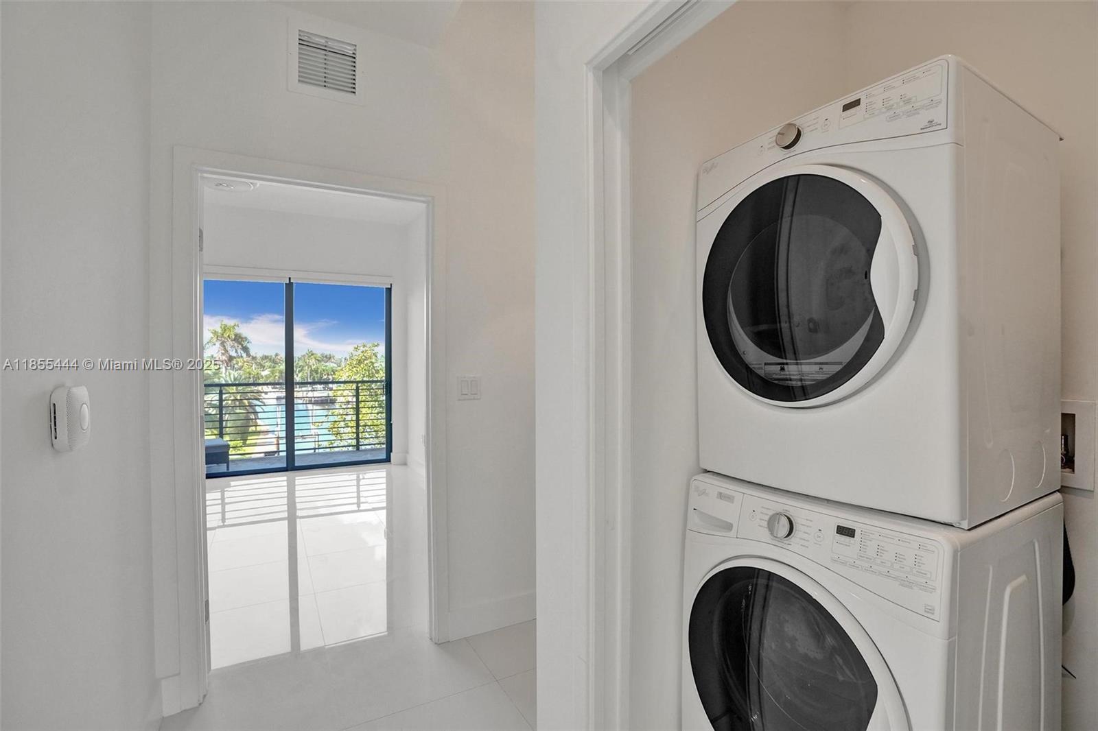 KOI PLAT - Residential Lease