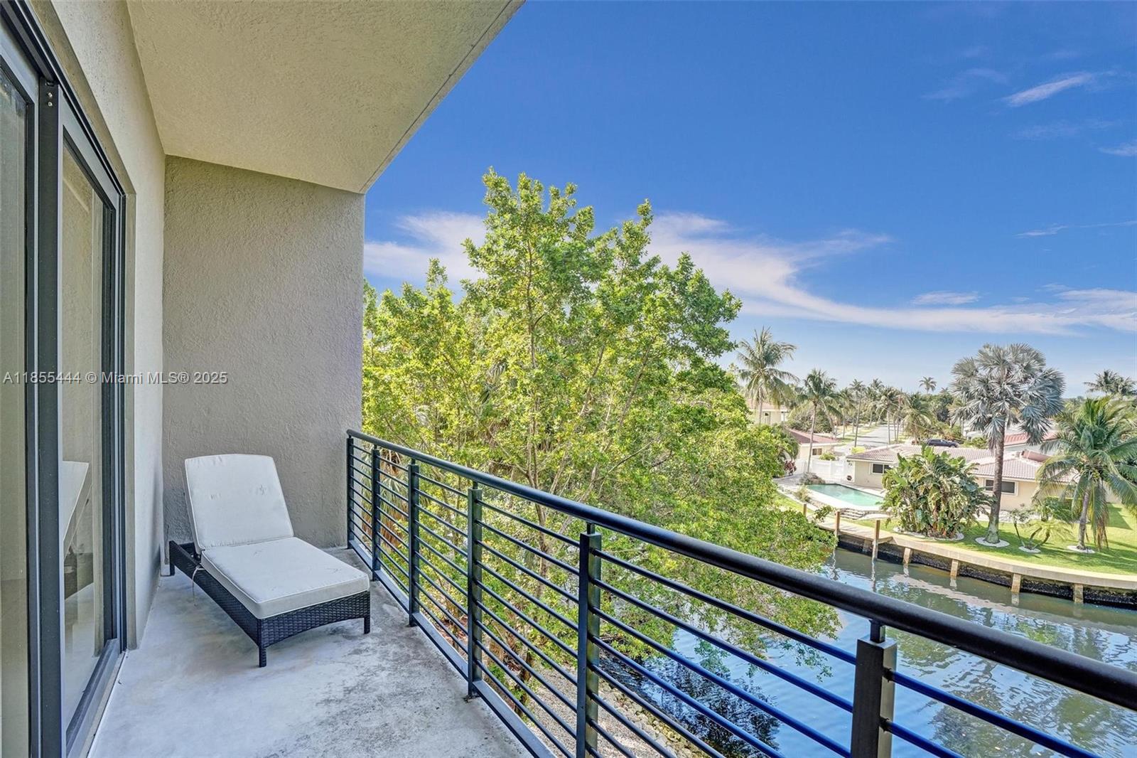 KOI PLAT - Residential Lease