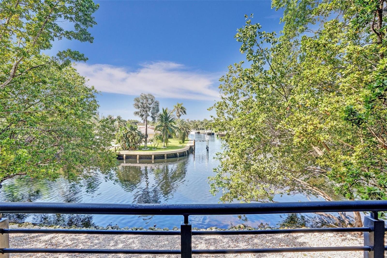 KOI PLAT - Residential Lease