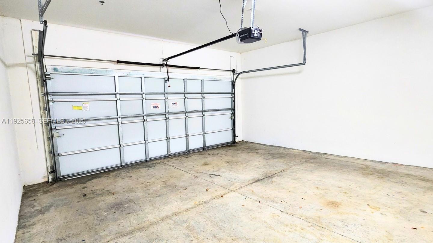 URBAN VILLAGE AT 5TH AVE - Residential Lease