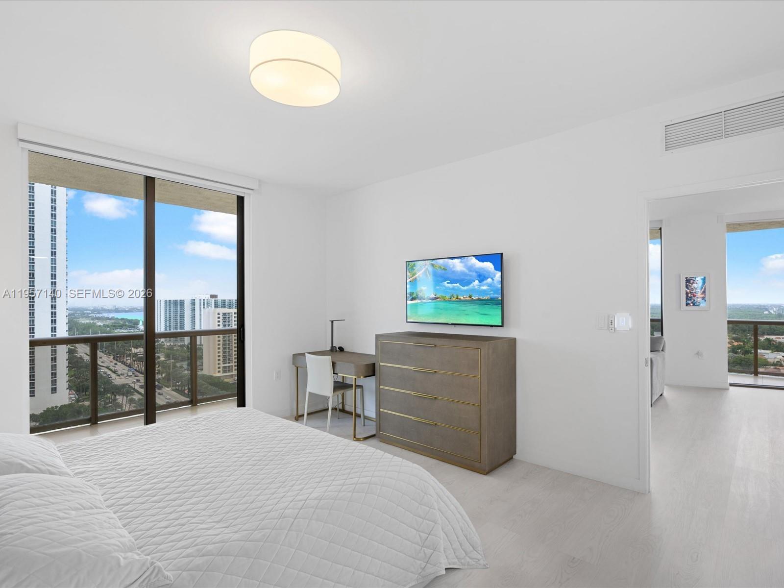 SAYAN CONDO - Residential