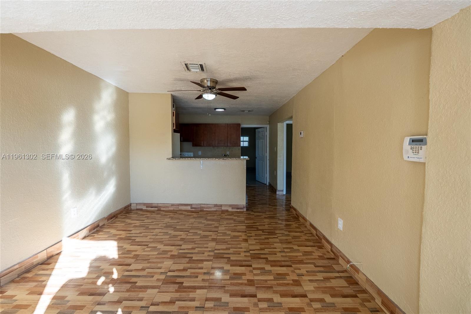 1ST ADDN HOME OWNERS PARA - Residential Income