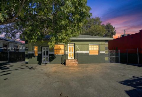 4719 NW 32nd Ave Miami FL 33142