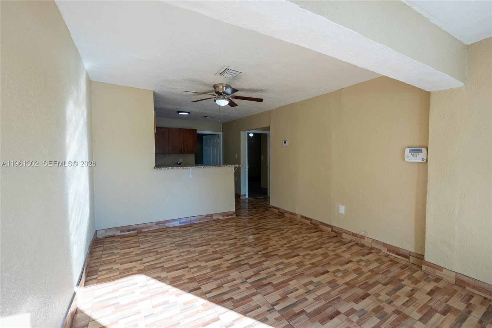 1ST ADDN HOME OWNERS PARA - Residential Income