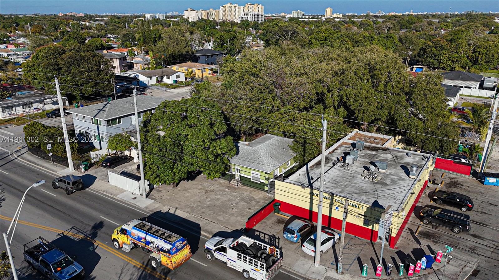 1ST ADDN HOME OWNERS PARA - Residential Income