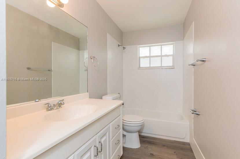 DELRAY SHORES - Residential Lease