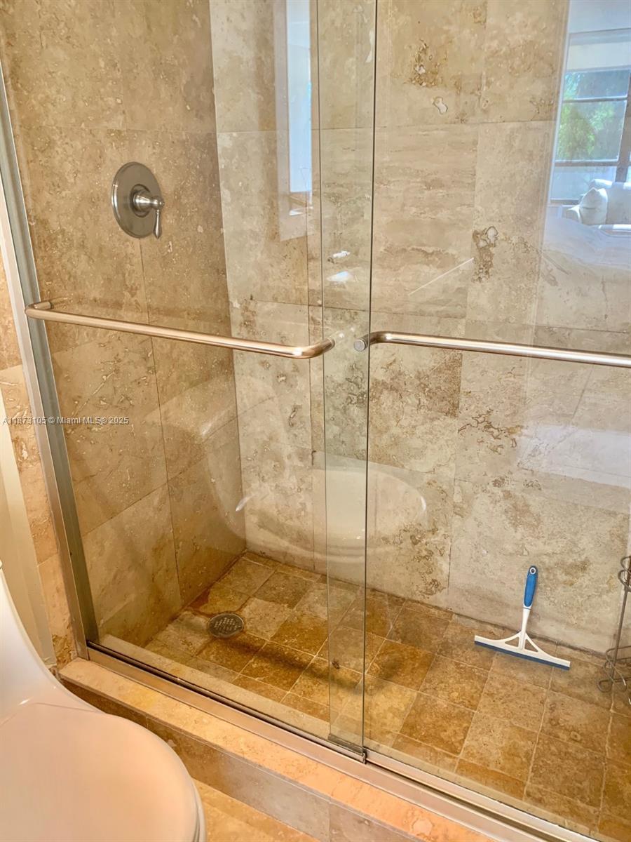 OLYMPUS CONDO PHASE - Residential Lease